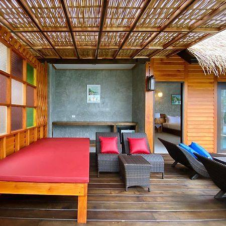 Koh Tao Relax Freedom Beach Resort Exterior photo