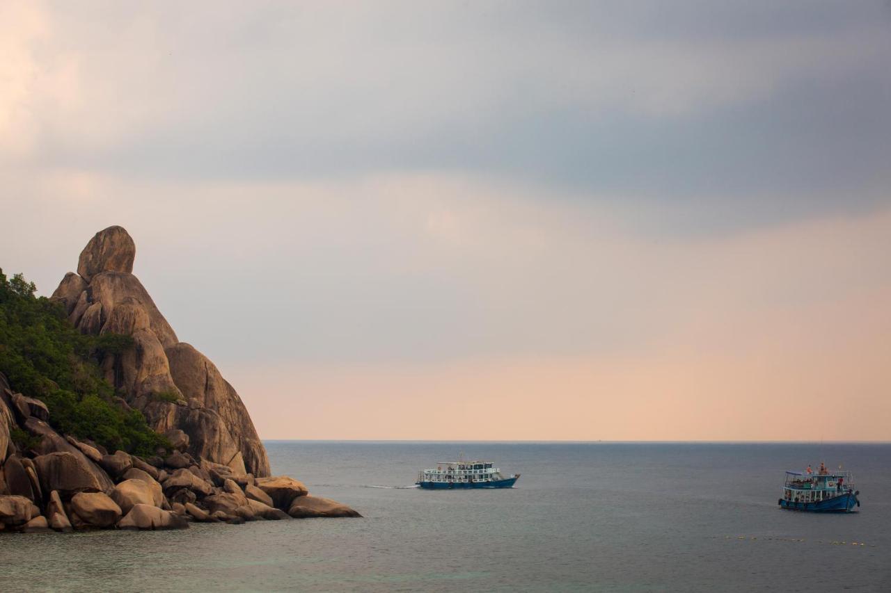 Koh Tao Relax Freedom Beach Resort Exterior photo