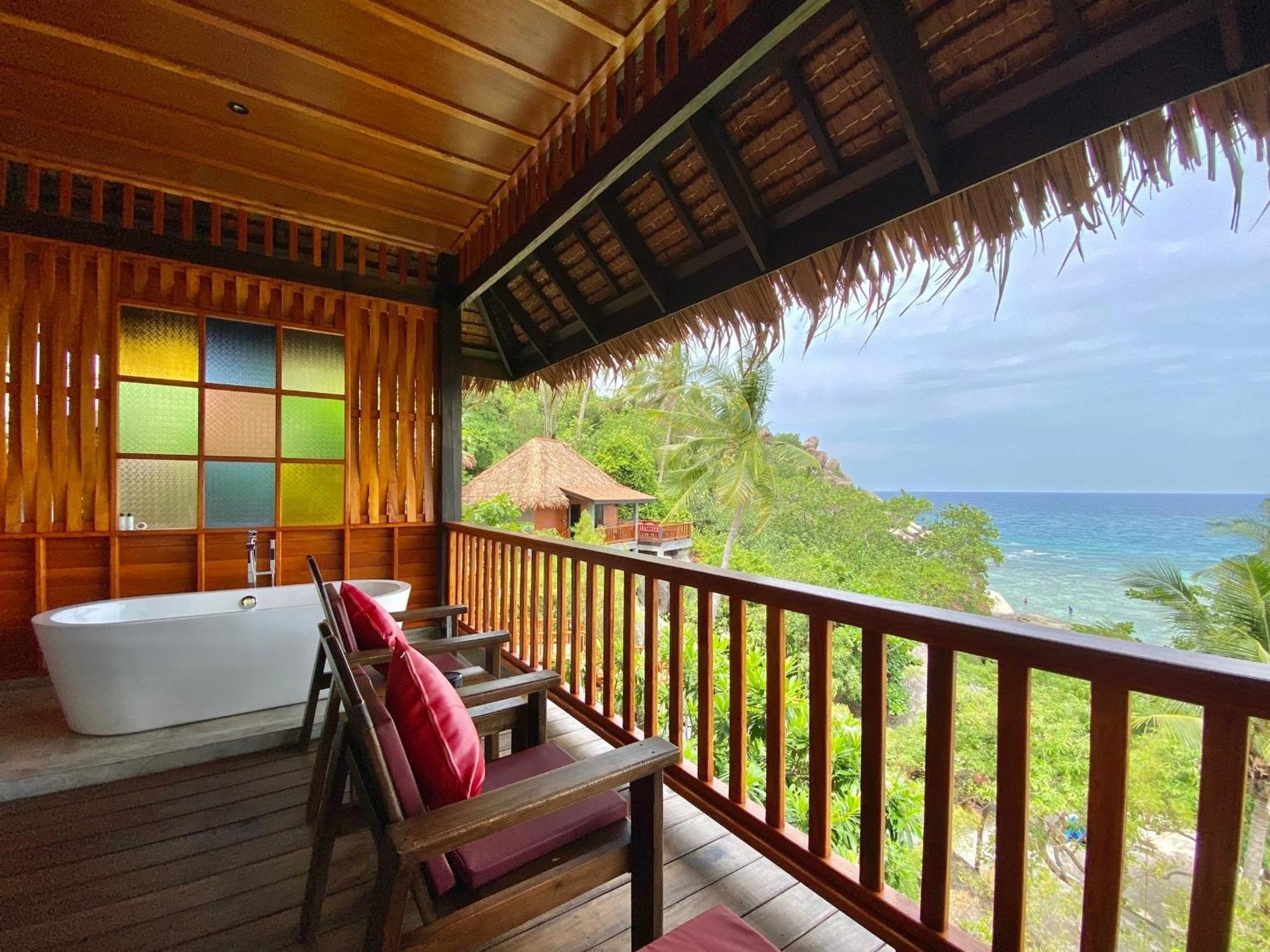 Koh Tao Relax Freedom Beach Resort Exterior photo